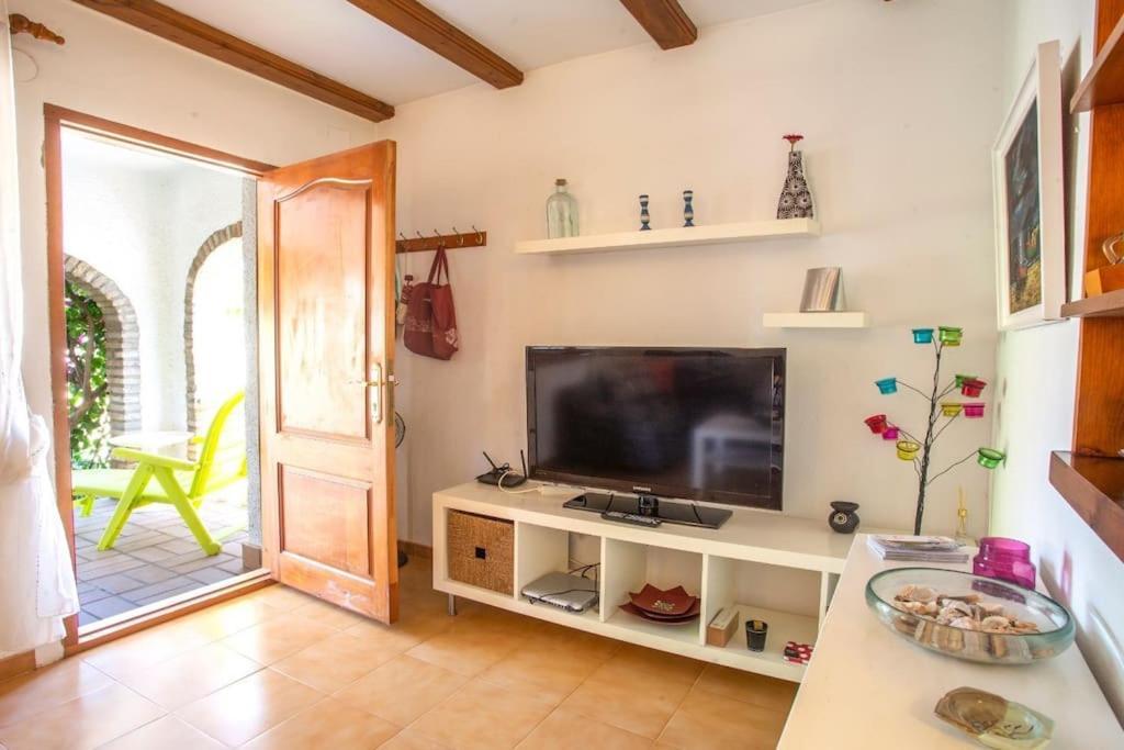 Apartament Casa En Denia Con Piscina Y Jardin Zewnętrze zdjęcie