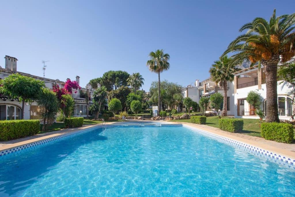 Apartament Casa En Denia Con Piscina Y Jardin Zewnętrze zdjęcie
